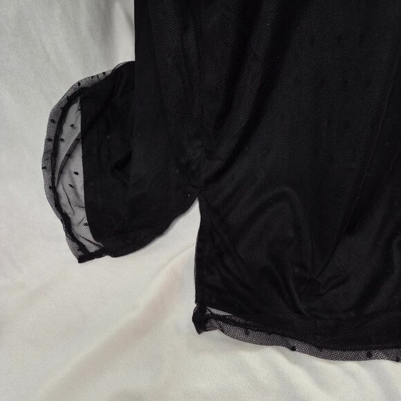 Suzanne Betro Black Lace Short Sleeve Top - Picture 5 of 8